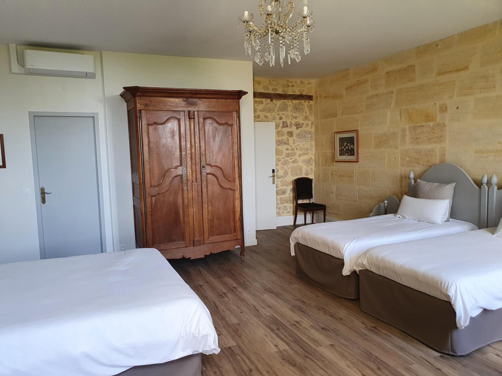 Chateau Fleur De Roques - Puisseguin Saint Emilion Стая снимка